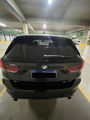 BMW-X1-2021