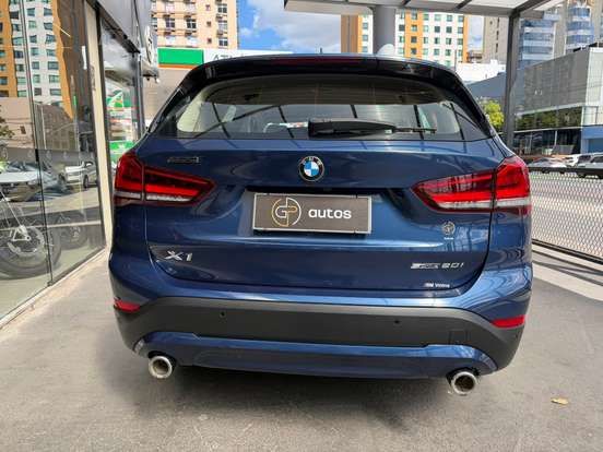 BMW-X1-2.0 16V TURBO ACTIVEFLEX SDRIVE20I GP PLUS 4P AUTOMÁTICO BMW-X1-2021