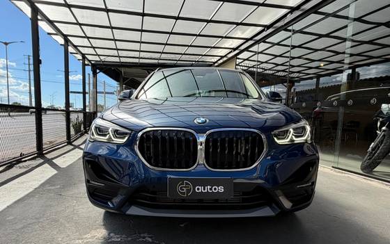 BMW X1 2.0 16V TURBO ACTIVEFLEX SDRIVE20I GP PLUS 4P AUTOMÁTICO