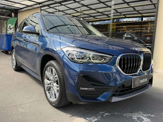 BMW-X1-2021