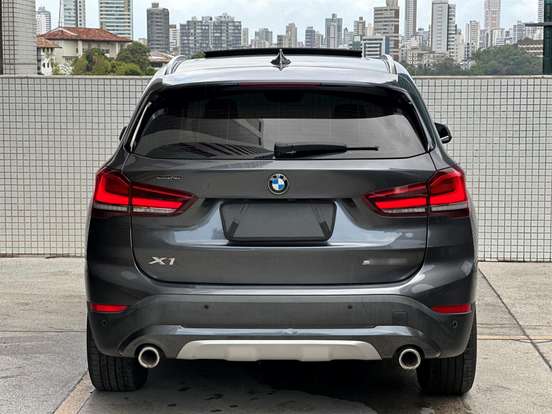 BMW-X1-2.0 16V TURBO ACTIVEFLEX SDRIVE20I X-LINE 4P AUTOMÁTICO BMW-X1-2021