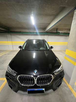 BMW-X1-2021