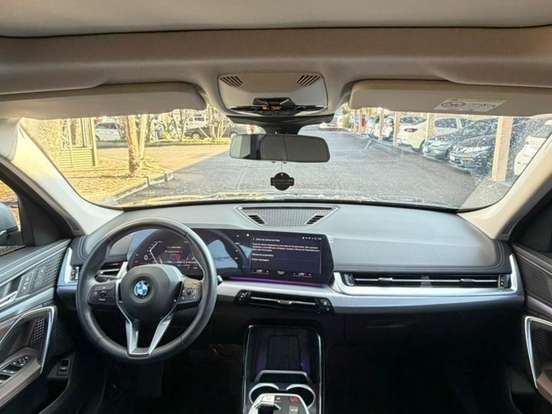 BMW-X1-2.0 16V TURBO GASOLINA SDRIVE20I X-LINE STEPTRONIC BMW-X1-2023