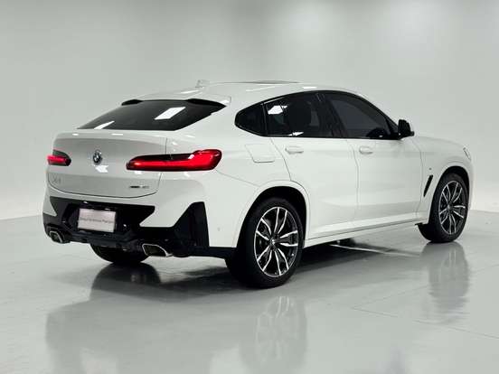 BMW-X4-2.0 16V GASOLINA XDRIVE30I M SPORT STEPTRONIC BMW-X4-2024