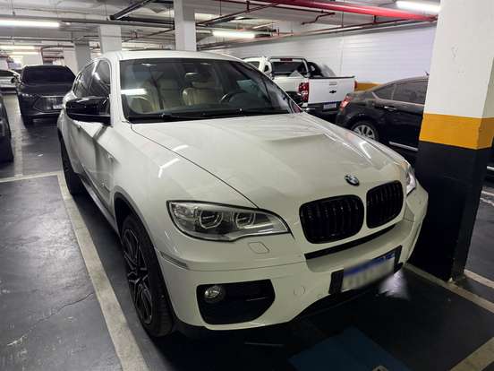 BMW-X6-2014