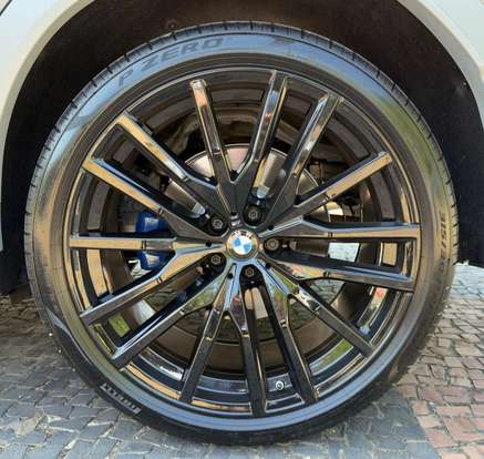 BMW-X6-2025
