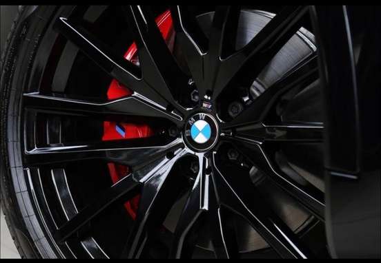 BMW-X6-2025