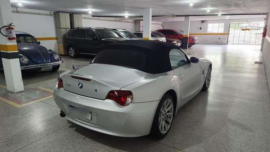 BMW-Z4-2006