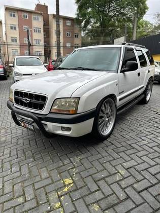 CHEVROLET BLAZER 2.2 MPFI DLX 4X2 8V GASOLINA 4P MANUAL