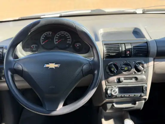 CHEVROLET-CLASSIC-1.0 MPFI LS 8V FLEX 4P MANUAL CHEVROLET-CLASSIC-2015