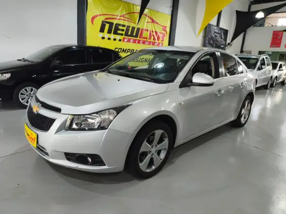 CHEVROLET CRUZE 1.8 LT 16V FLEX 4P AUTOMÁTICO