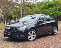 CHEVROLET CRUZE 1.8 LT 16V FLEX 4P MANUAL CHEVROLET CRUZE 1.8 LT 16V FLEX 4P MANUAL