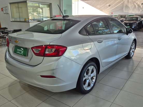CHEVROLET-CRUZE-2021