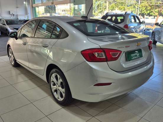 CHEVROLET-CRUZE-2021