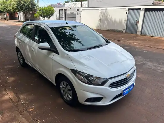 CHEVROLET-ONIX-1.0 MPFI LT 8V FLEX 4P MANUAL CHEVROLET-ONIX-2017