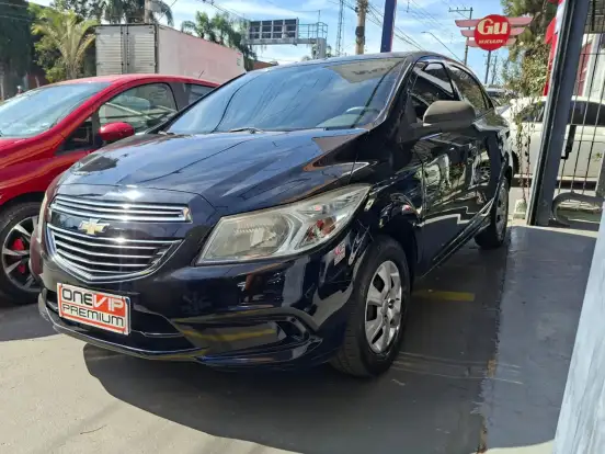 CHEVROLET-ONIX-1.0 MPFI LT 8V FLEX 4P MANUAL CHEVROLET-ONIX-2014