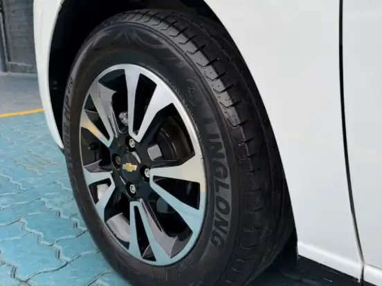 CHEVROLET-ONIX-1.4 MPFI LTZ 8V FLEX 4P MANUAL CHEVROLET-ONIX-2015