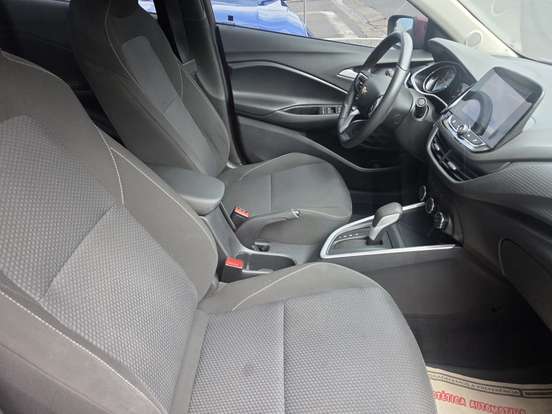 CHEVROLET-ONIX-2023