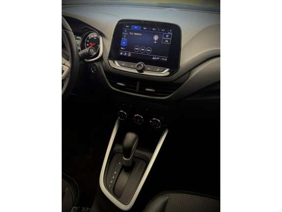 CHEVROLET-ONIX-2024