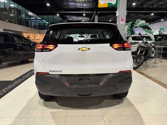 CHEVROLET-TRACKER-2026