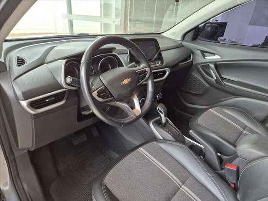 CHEVROLET-TRACKER-2021