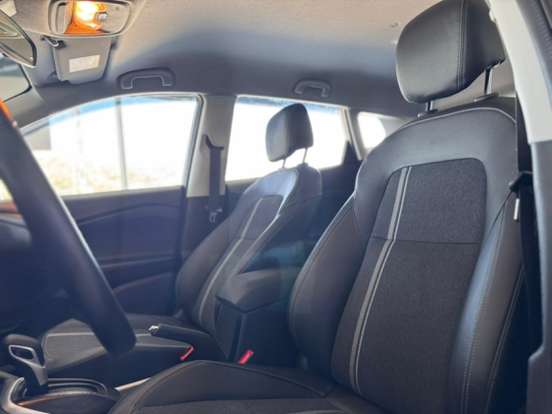 CHEVROLET-TRACKER-2023