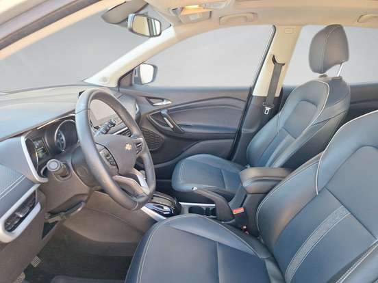 CHEVROLET-TRACKER-2024
