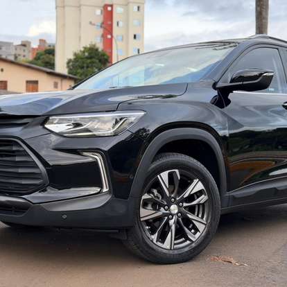 CHEVROLET-TRACKER-2023
