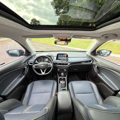 CHEVROLET-TRACKER-2023
