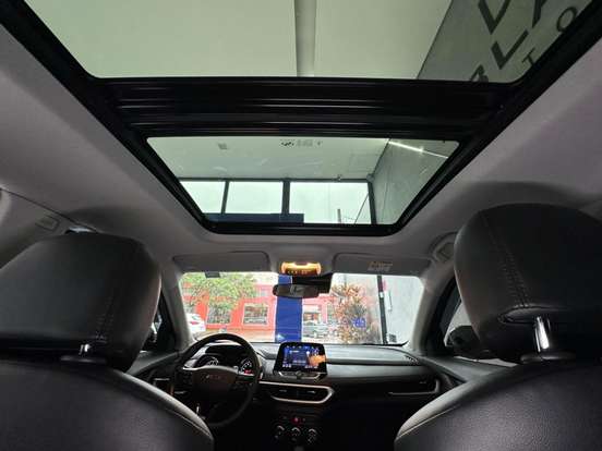 CHEVROLET-TRACKER-2023
