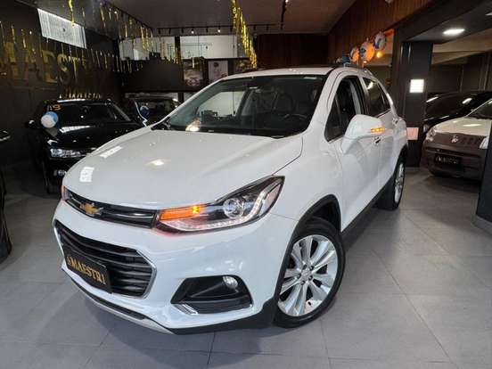 CHEVROLET-TRACKER-2018