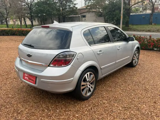 CHEVROLET-VECTRA-2.0 SFI GT-X HATCH 8V FLEX 4P AUTOMÁTICO CHEVROLET-VECTRA-2009