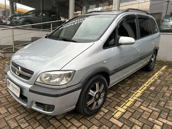 CHEVROLET-ZAFIRA-2010