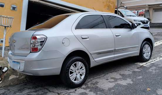 CHEVROLET-COBALT-2014