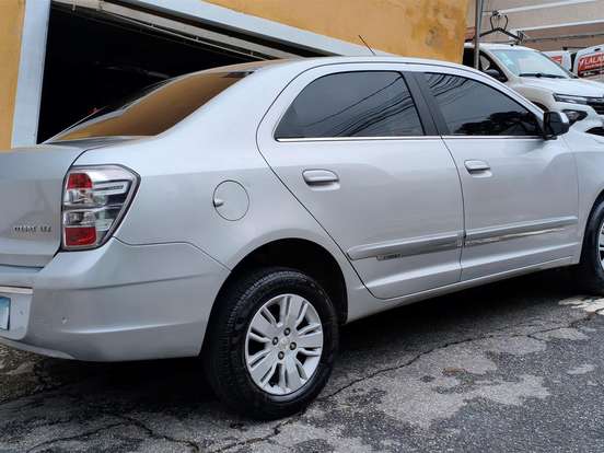 CHEVROLET-COBALT-1.8 MPFI ADVANTAGE 8V FLEX 4P AUTOMÁTICO CHEVROLET-COBALT-2014