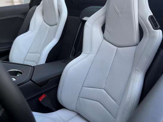 CHEVROLET-CORVETTE-6.2 V8 LT1 GASOLINA STINGRAY CONVERSIVEL AUTOMÁTICO CHEVROLET-CORVETTE-2026