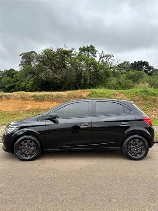 CHEVROLET ONIX 1.0 MPFI JOY 8V FLEX 4P MANUAL