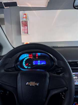 CHEVROLET-ONIX-2014