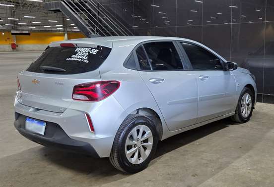 CHEVROLET-ONIX-2020