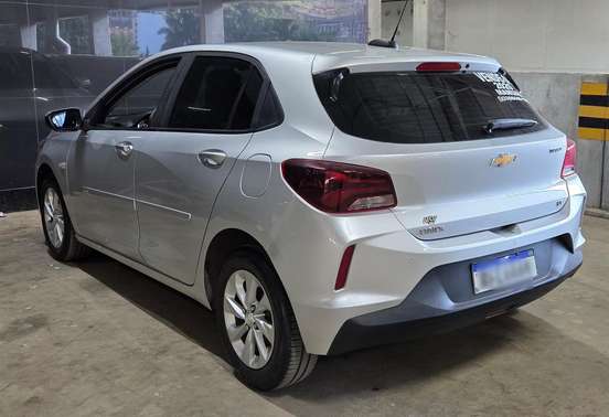 CHEVROLET-ONIX-2020