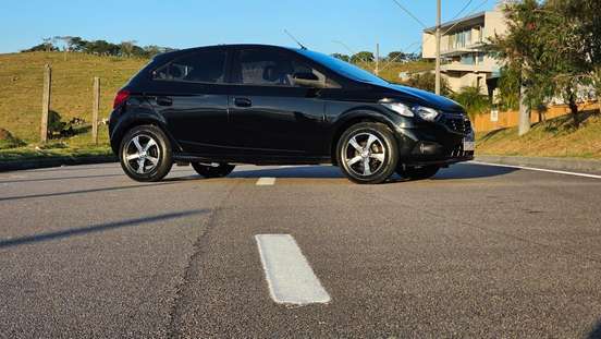CHEVROLET-ONIX-1.4 MPFI LT 8V FLEX 4P AUTOMÁTICO CHEVROLET-ONIX-2016