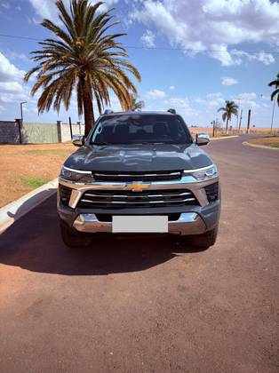 CHEVROLET S10 2.8 16V TURBO DIESEL HIGH COUNTRY CD 4X4 AUTOMÁTICO