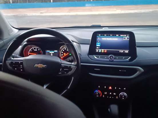 CHEVROLET-TRACKER-2020