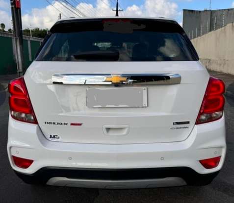 CHEVROLET-TRACKER-2018