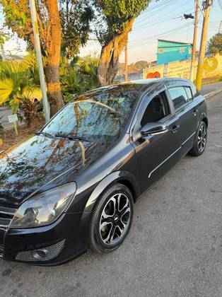CHEVROLET VECTRA 2.0 MPFI GT HATCH 8V FLEX 4P MANUAL