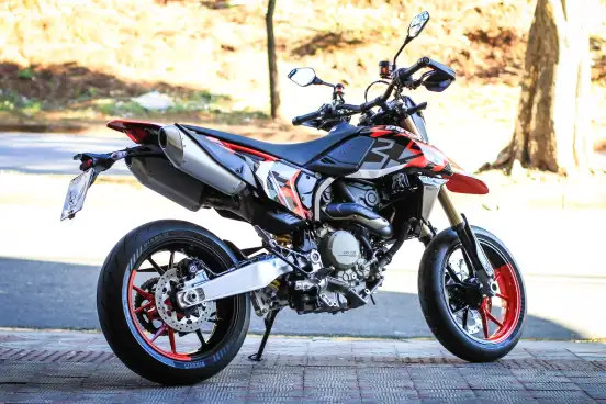 DUCATI-HYPERMOTARD 698 MONO DUCATI-HYPERMOTARD 698 MONO-2024