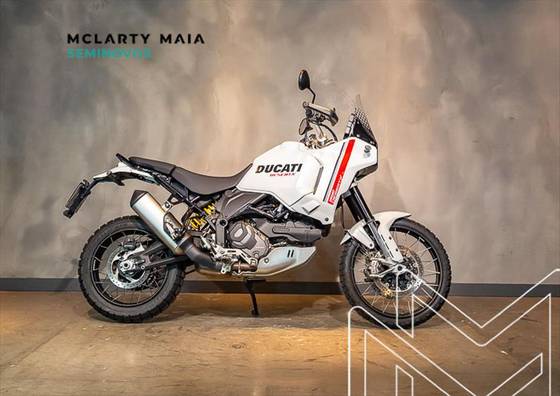 DUCATI DESERT X 