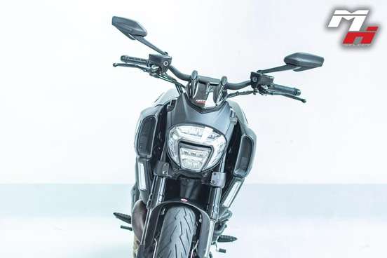 DUCATI-DIAVEL DARK-2018