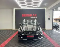 FIAT ARGO 1.8 E.TORQ FLEX TREKKING AT6 FIAT ARGO 1.8 E.TORQ FLEX TREKKING AT6