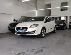 FIAT BRAVO 1.8 BLACKMOTION 16V FLEX 4P AUTOMATIZADO FIAT BRAVO 1.8 BLACKMOTION 16V FLEX 4P AUTOMATIZADO